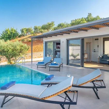 Messinian Riviera Petalídhion